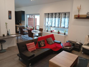VipStay Stilvolle 58m2 Suite mit Balkon, kostenlosen Parkplatz und Wlan, Nähe zu SAP, MLP, Heidelberg, Museum Sinsheim, Motodrom Hockenheim usw